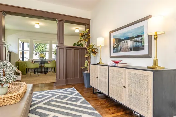 2716 College Avenue, Fort Worth, TX 76110