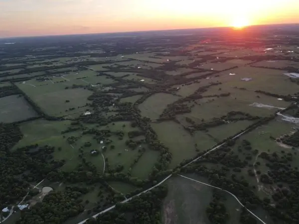 5444 Well Service Road, Bowie, TX 76230