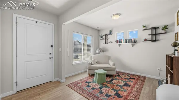 5872 Thurless LN, Colorado Springs, CO 80927