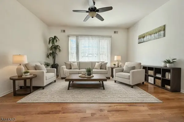 138 Hiawatha Blvd, Parsippany-troy Hills Twp., NJ 07034