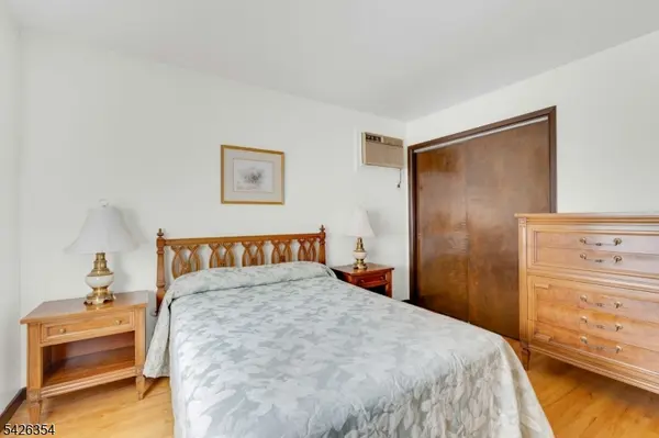 397 Davis Ave, Kearny Town, NJ 07032