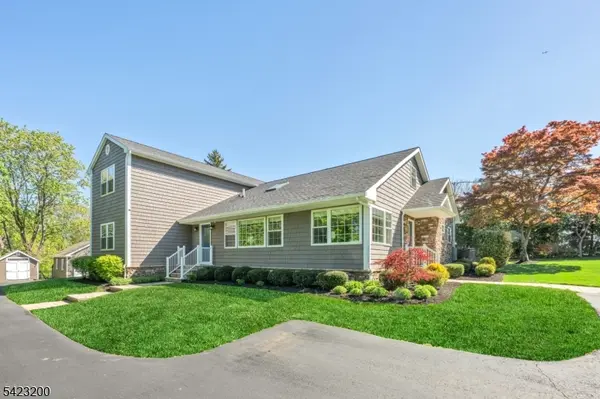 11 Cedar St, Bernards Twp., NJ 07920