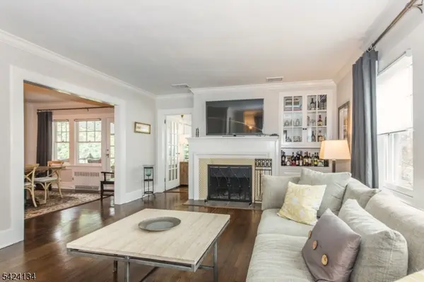 34 Oakwood Ave, Montclair Twp., NJ 07043