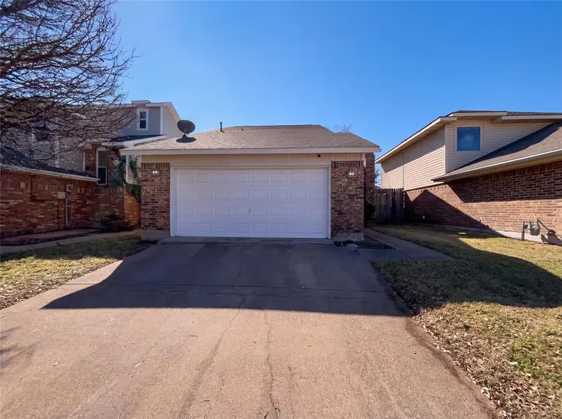 2432 Centaurus Drive, Garland, TX 75044