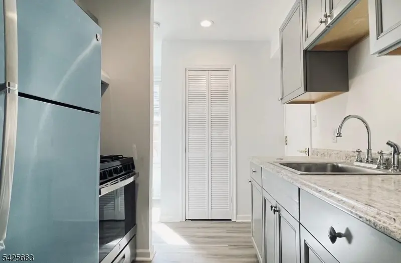 15 Central ave #3C, Madison Boro, NJ 07940