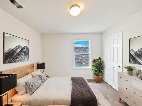 1409 Rivers Creek Lane, Little Elm, TX 75068