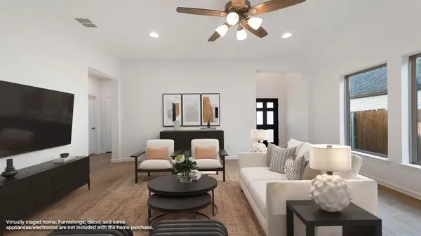 2813 Fargo Mews, Fate, TX 75087