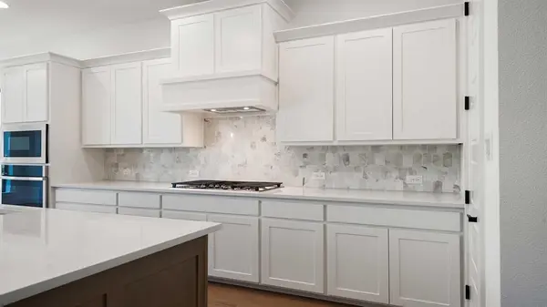 911 River Sky Road, Lavon, TX 75166