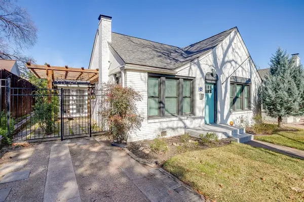 4516 Collinwood Avenue, Fort Worth, TX 76107