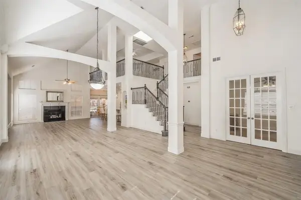 3221 Summerfield Drive, Richardson, TX 75082