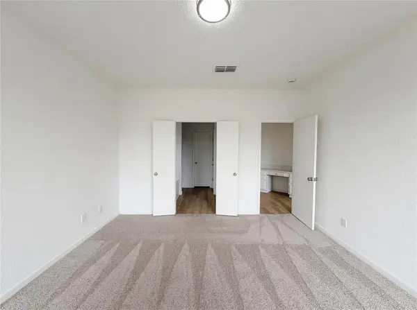 6332 Downeast Drive, Fort Worth, TX 76179