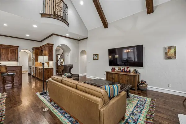 5061 Copperglen Circle, Colleyville, TX 76034