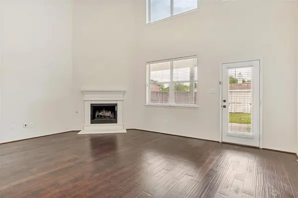 1926 Rustic Creek Drive, Garland, TX 75040