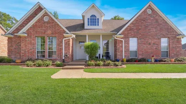 514 Susie Street, Chandler, TX 75758