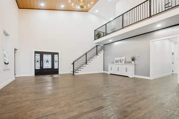 2011 NE County Road 0070 Road, Corsicana, TX 75109