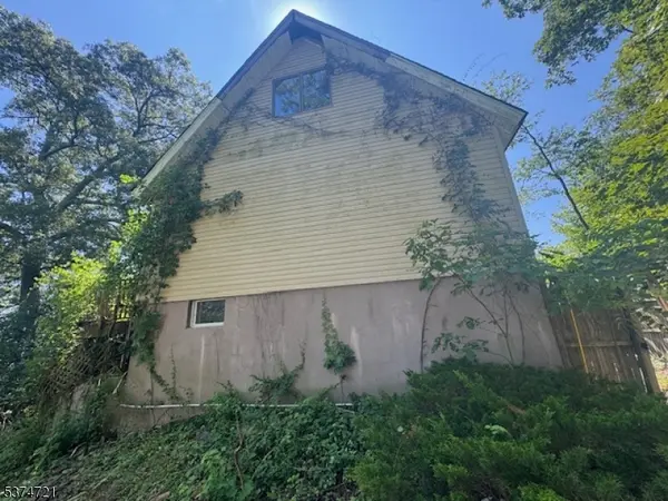 10 Summit Dr, Wantage Twp., NJ 07461