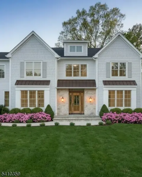 5 Joanna Way, Chatham Twp., NJ 07928