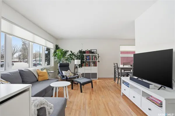 2230 William AVENUE, Saskatoon, SK S7J 1A6