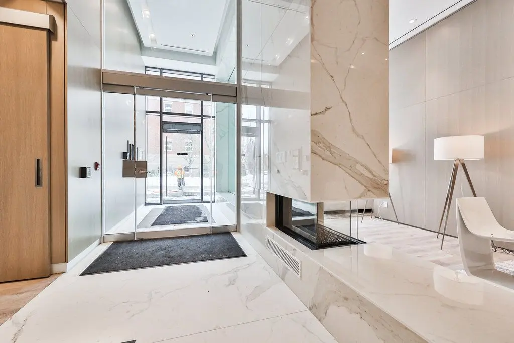 370 Martha ST #2204, Burlington, ON L7R 0G9