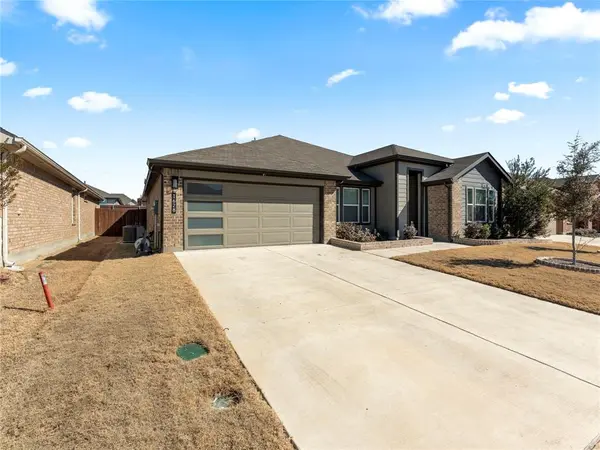 1628 Forest Park Drive, Alvarado, TX 76009