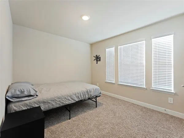 1628 Forest Park Drive, Alvarado, TX 76009