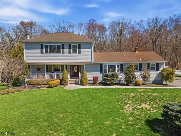 27 Heather Hills Dr, Jefferson Twp., NJ 07438