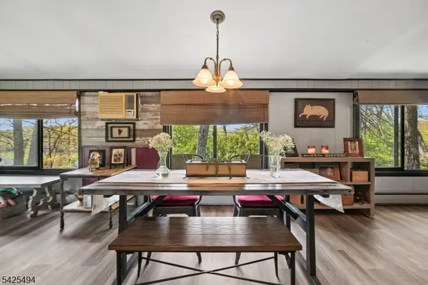 69 Lindys Dr, West Milford Twp., NJ 07480