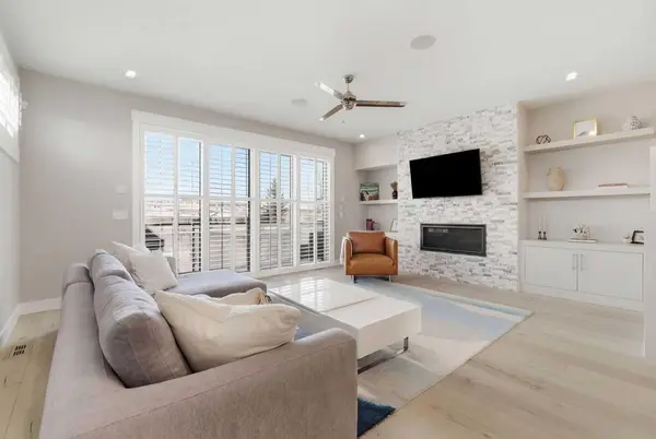 2024 36 AVE, Calgary, AB T2T 2G7