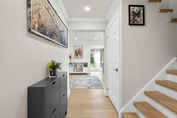 4330 Forest Fire LN, Mississauga, ON L4W 3P4