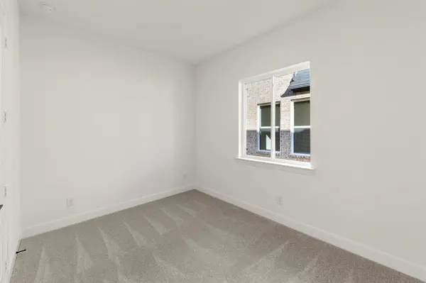 605 Bunchberry Street, Fort Worth, TX 76247