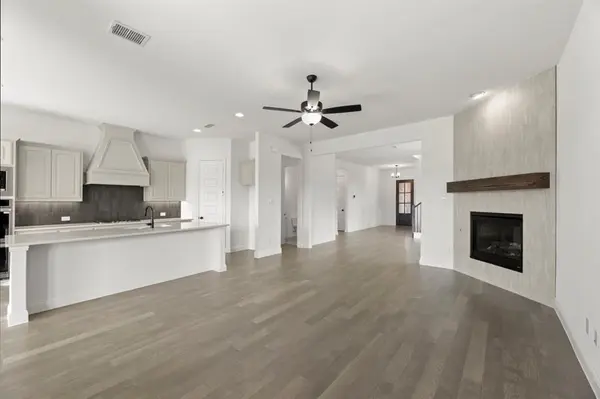 1426 Colorado Road, Van Alstyne, TX 75495