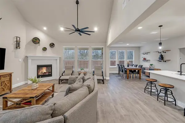 3440 Burning Tree Lane, Grand Prairie, TX 76065