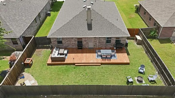 1637 Fieldstone Drive, Little Elm, TX 75068