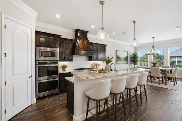 900 Pate Street, Granbury, TX 76048