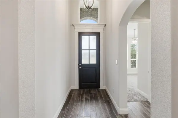 900 Pate Street, Granbury, TX 76048