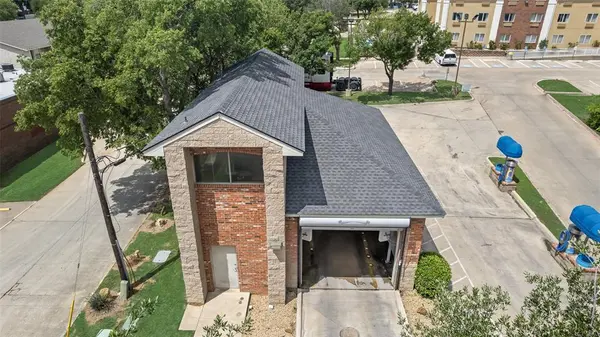 1704 Teasley Lane, Denton, TX 76205
