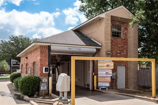 1704 Teasley Lane, Denton, TX 76205