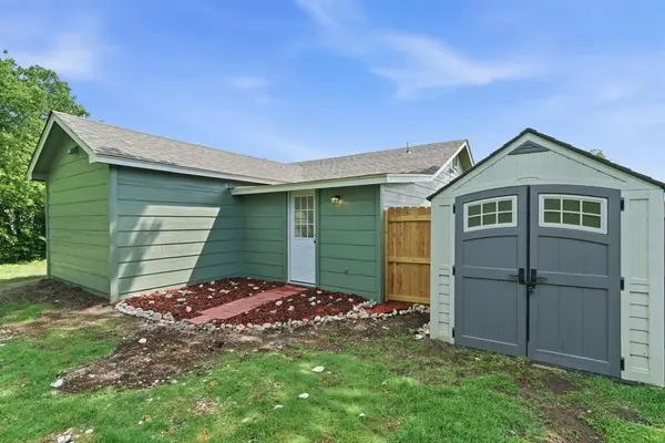 8816 Spaugh Court, White Settlement, TX 76108