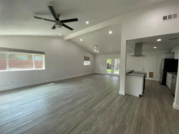 3035 Townsend Drive, Dallas, TX 75229