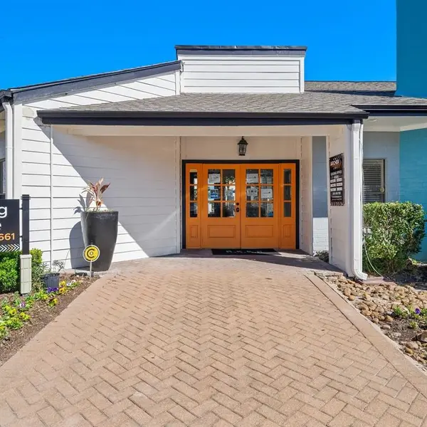 7250 W Greens Road #1501, Houston, TX 77064