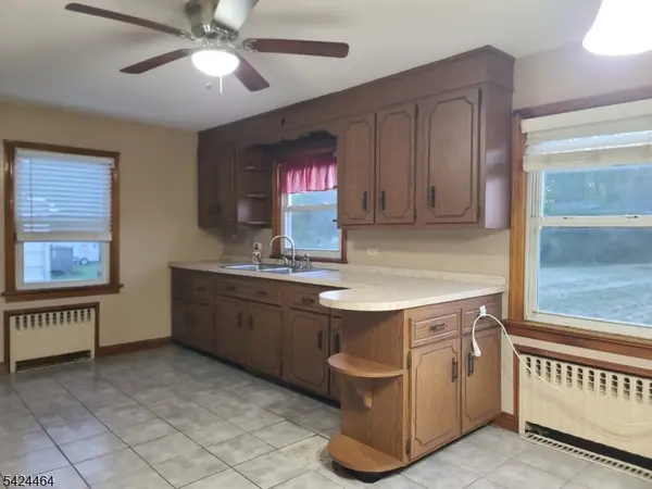 215 Finderne Ave, Bridgewater Twp., NJ 08807