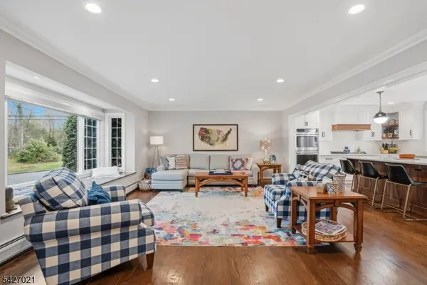 120 Tam O Shanter Dr, Mahwah Twp., NJ 07430