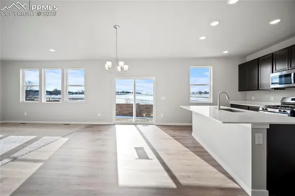 5325 Sidewinder DR, Colorado Springs, CO 80925