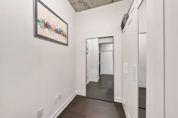 1030 King ST W #921, Toronto C01, ON M6K 0B4