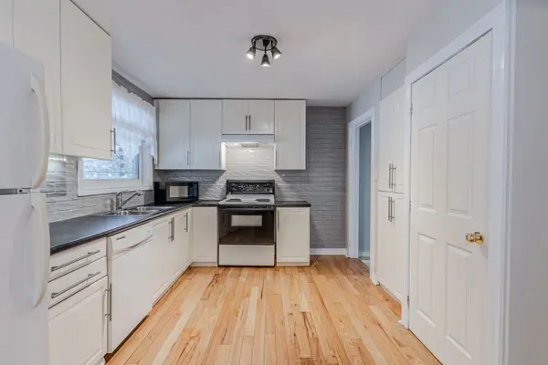 320 Palmer ST, Tay, ON L0K 2C0