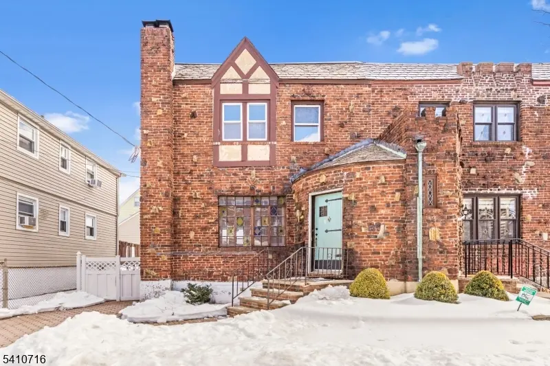 124 Belgrove Dr, Kearny Town, NJ 07032