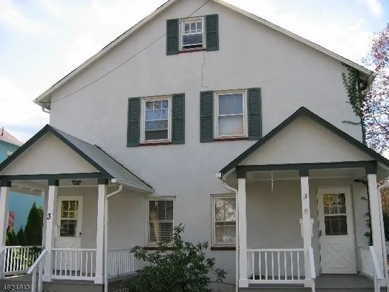 3 Holloway Pl #B, Morris Twp., NJ 07950