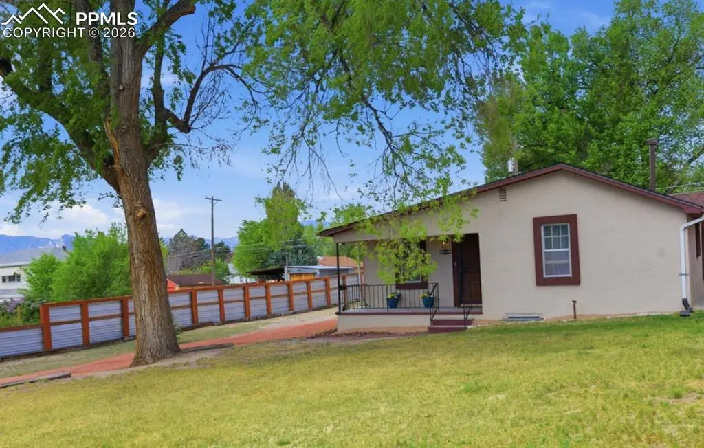 1126 McArthur AVE, Colorado Springs, CO 80909