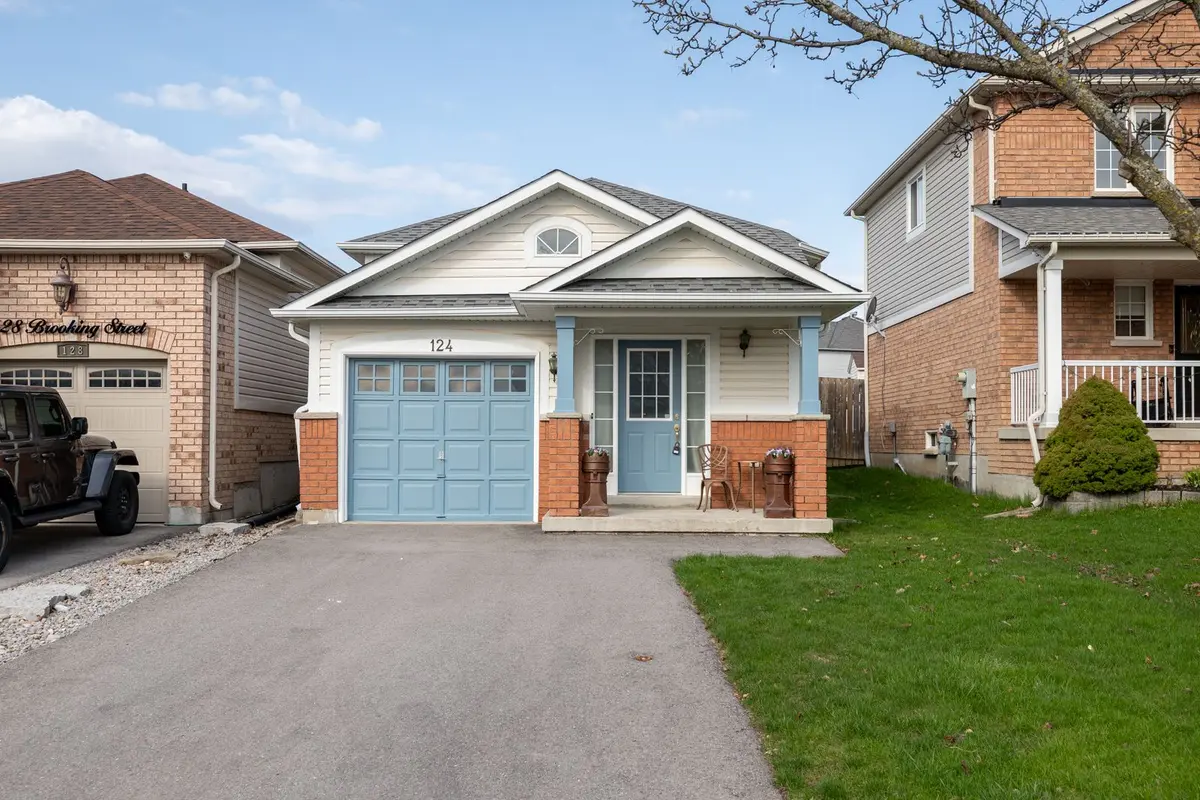 124 Brooking ST, Clarington, ON L1C 5L4