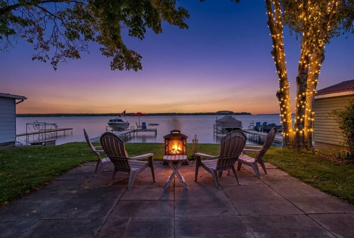 122 Blue Heron DR, Georgina, ON L0E 1N0